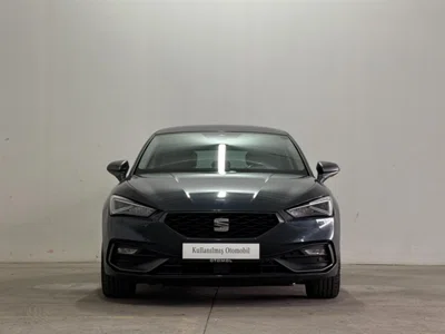 2023 SEAT LEON