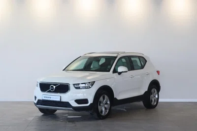 2019 VOLVO XC40